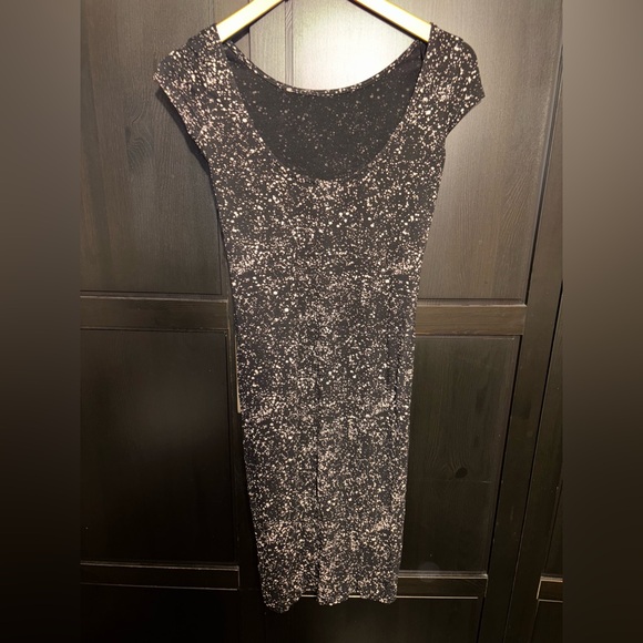 H&M Midi Tight Dress - Picture 2 of 3